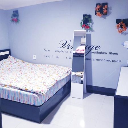 Oppa Hostel Sinchon-Hongdae Сеул Екстер'єр фото