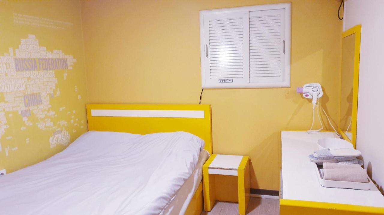 Oppa Hostel Sinchon-Hongdae Сеул Екстер'єр фото