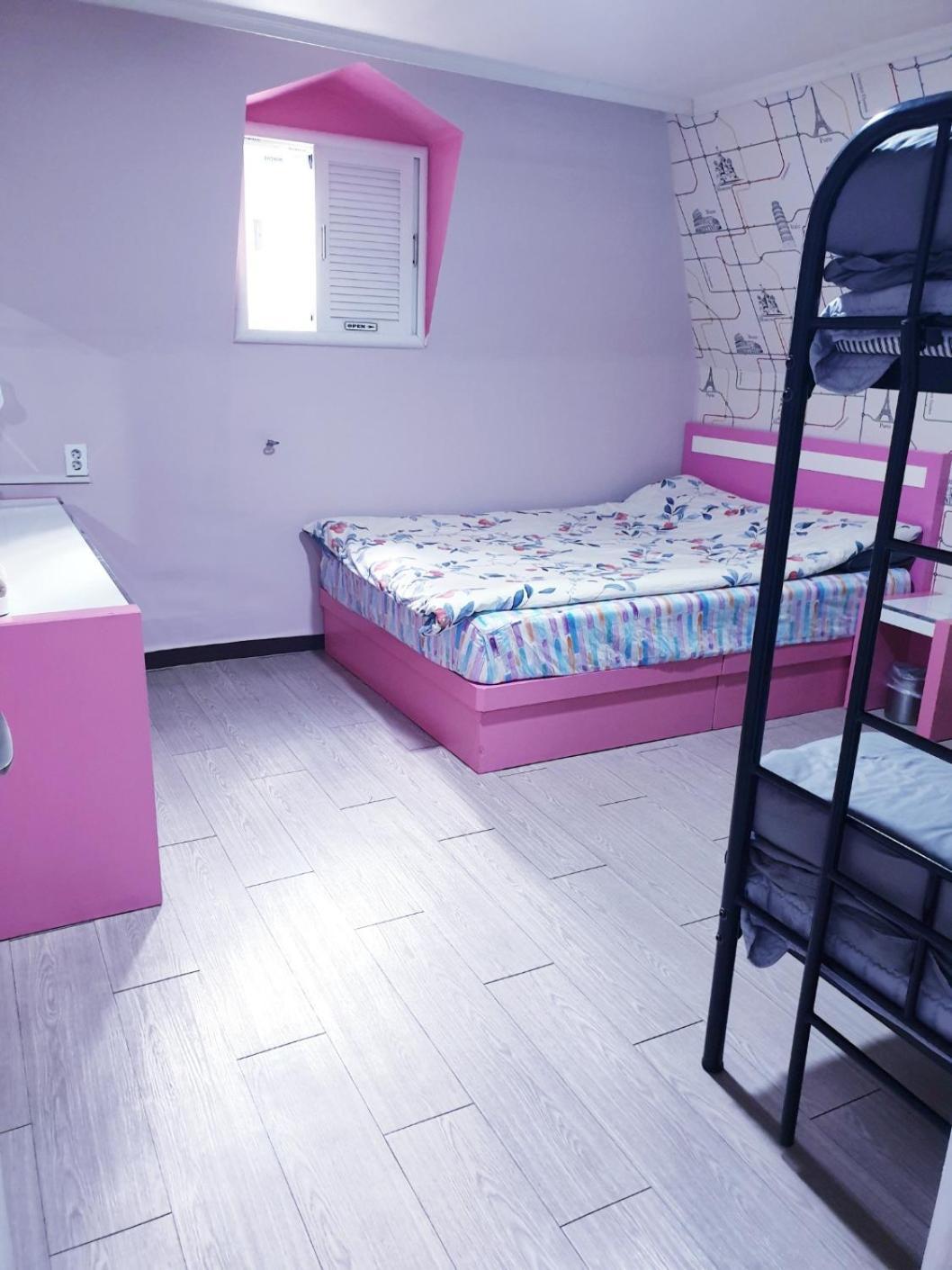 Oppa Hostel Sinchon-Hongdae Сеул Екстер'єр фото