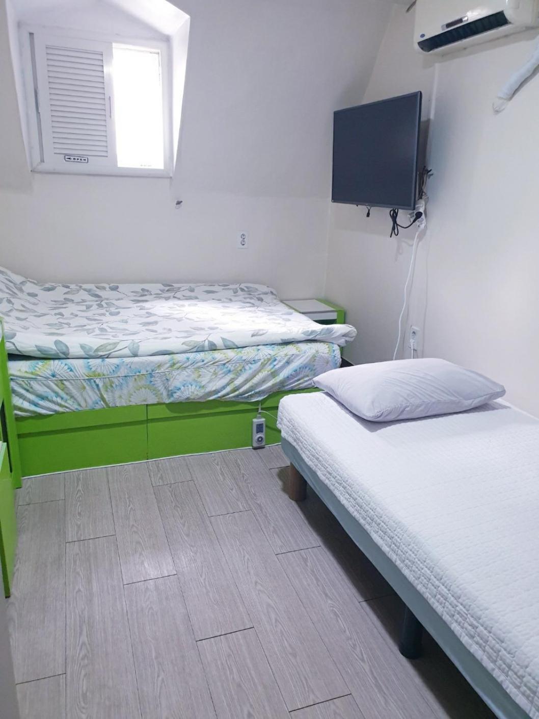 Oppa Hostel Sinchon-Hongdae Сеул Екстер'єр фото